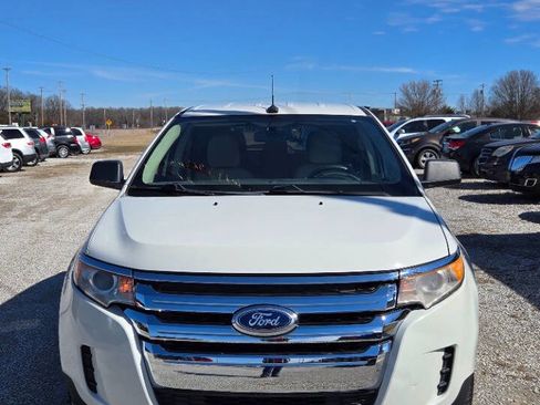 Used 2011 Ford Edge SE w/ 101A Rapid Spec Order Code image 2