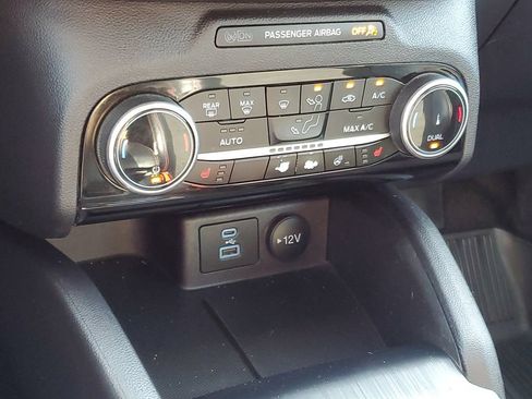 Used 2022 Ford Escape SEL w/ SEL Stealth AWD Package image 22
