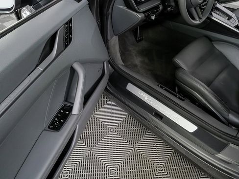 Certified 2021 Porsche 911 Carrera S RWD image 8