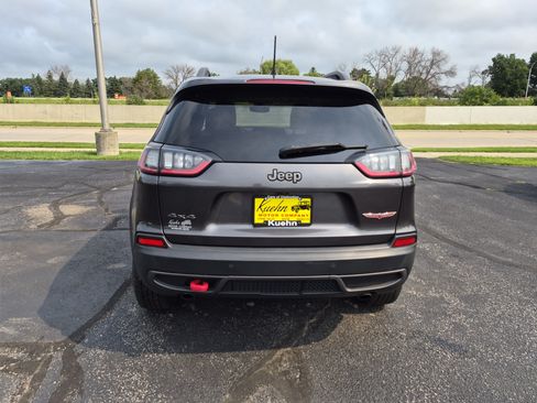 Used 2020 Jeep Cherokee Trailhawk AWD/4WD image 7
