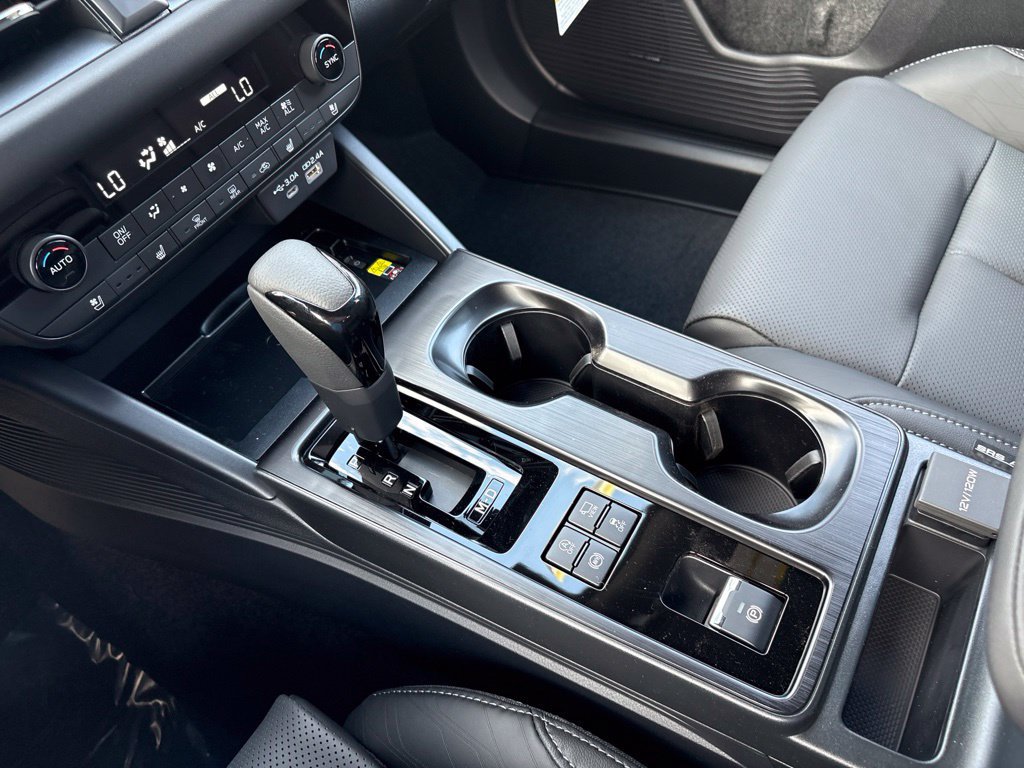New 2026 Subaru Outback Touring XT AWD/4WD image 17