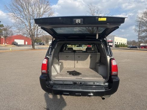 Used 2008 Toyota 4Runner SR5 image 17