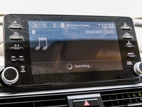 Used 2018 Honda Accord EX-L image 30