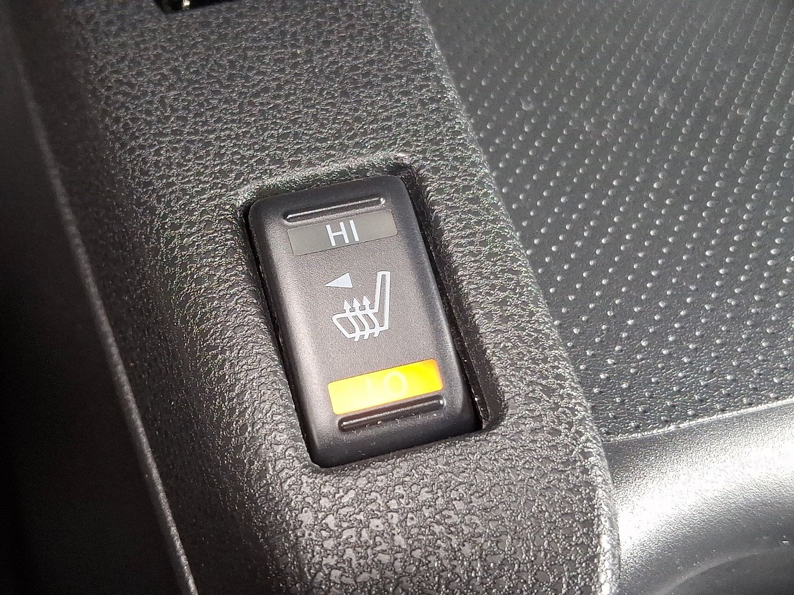 Used 2015 Nissan Leaf S FWD image 22