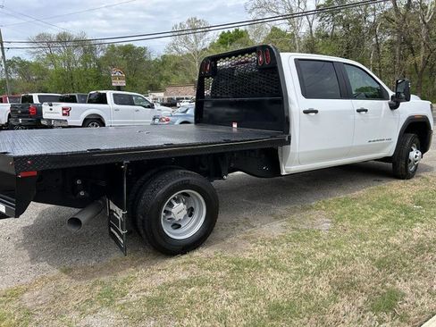 Used 2024 GMC Sierra 3500 Pro w/ Convenience Package AWD/4WD image 1