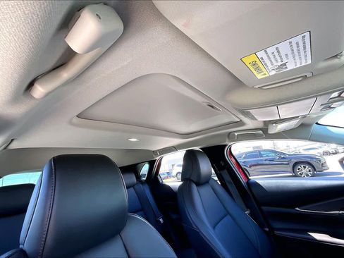 Used 2022 MAZDA CX-30 AWD 2.5 S w/ Premium Package image 13