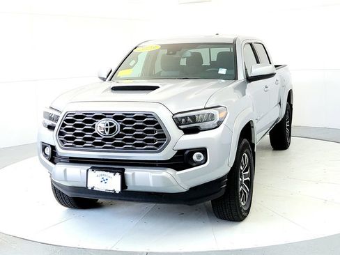 Certified 2023 Toyota Tacoma TRD Sport w/ Technology Package AWD/4WD image 2