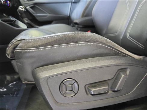 Used 2021 Audi Q3 2.0T Premium AWD/4WD image 29
