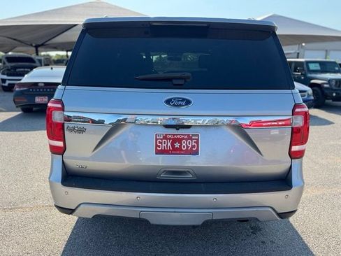 Used 2020 Ford Expedition XLT w/ Equipment Group 202A RWD image 5