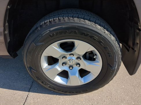 Used 2022 RAM 1500 Big Horn image 33