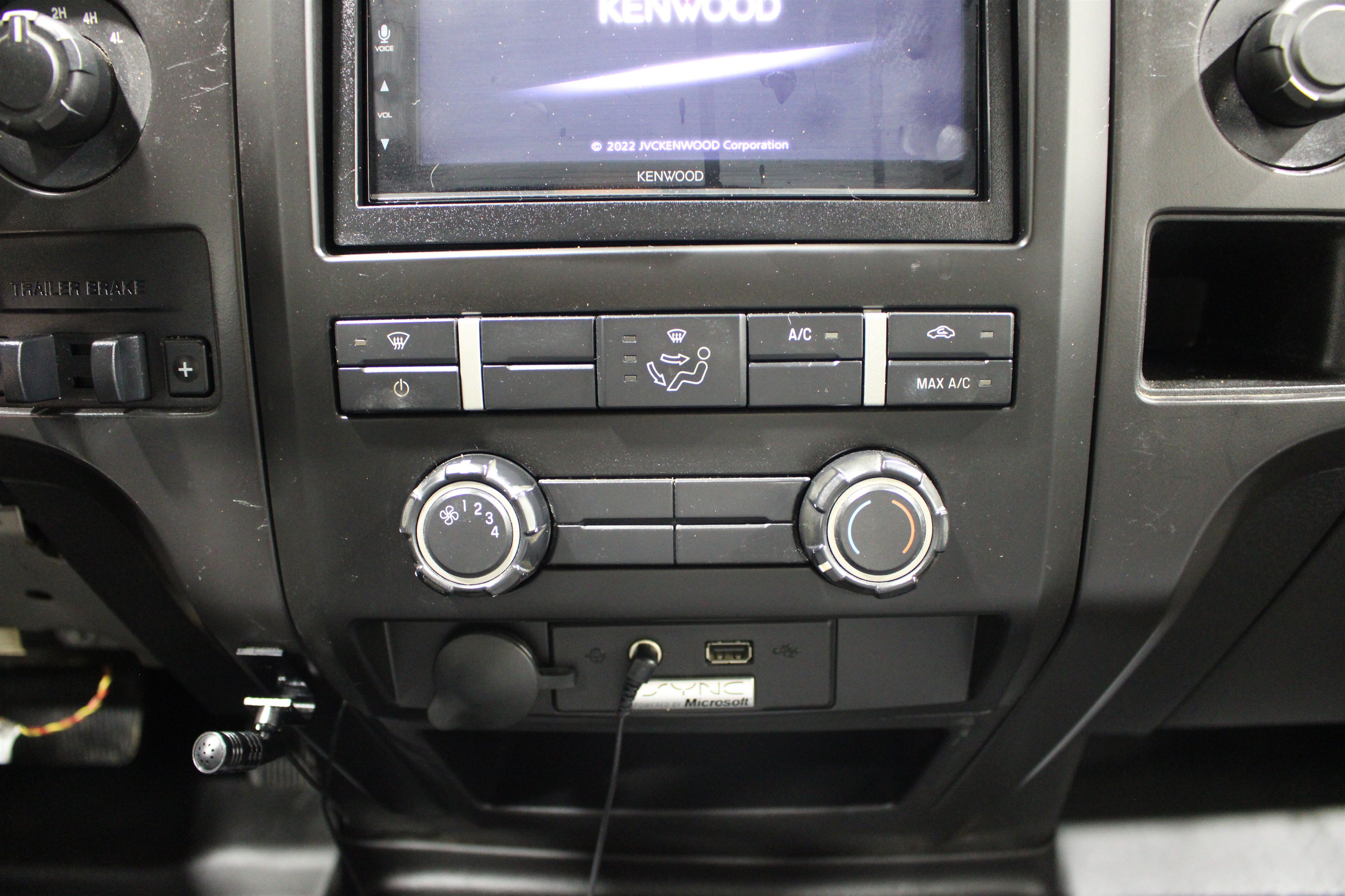 Used 2013 Ford F150 STX w/ Mid Equipment Group AWD/4WD image 15