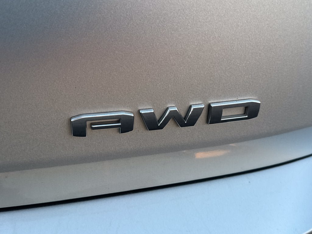 Used 2022 GMC Terrain SLT AWD/4WD image 6