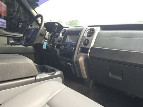 Used 2014 Ford F150 XLT w/ XLT Chrome Package RWD image 19