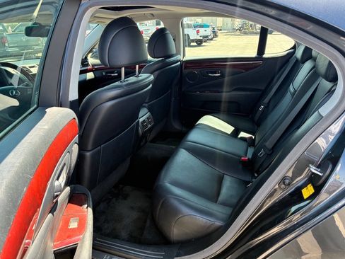 Used 2007 Lexus LS 460 RWD image 20