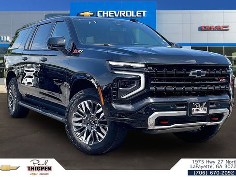 Used 2025 Chevrolet Suburban Z71 AWD/4WD image 1