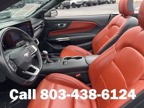 Used 2024 Ford Mustang Premium image 9