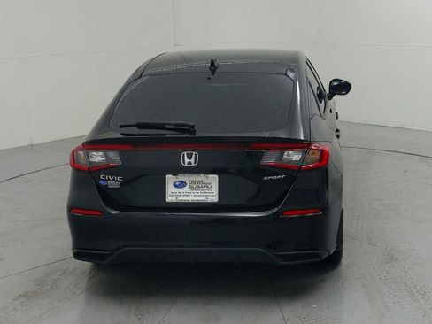 Used 2023 Honda Civic Sport image 4