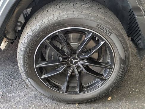 Used 2025 Mercedes-Benz G 550 w/ Manufactur Interior Package image 6