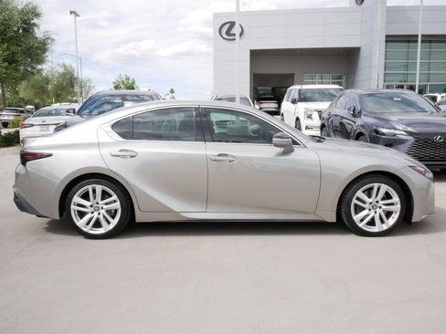 Certified 2021 Lexus IS 300 w/ Comfort Package image 13