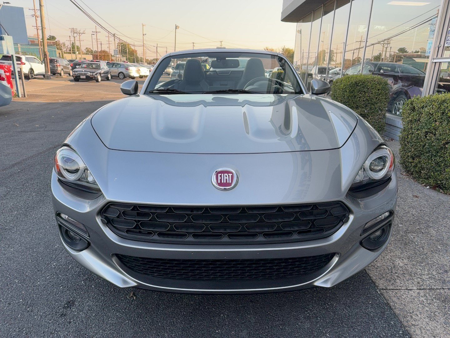 Used 2017 FIAT 124 Spider Lusso RWD image 28