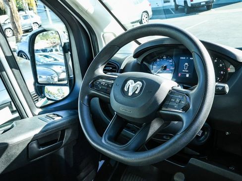 Used 2023 RAM ProMaster 2500 image 23