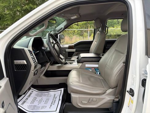 Used 2016 Ford F150 Lariat w/ Equipment Group 501A Mid RWD image 21