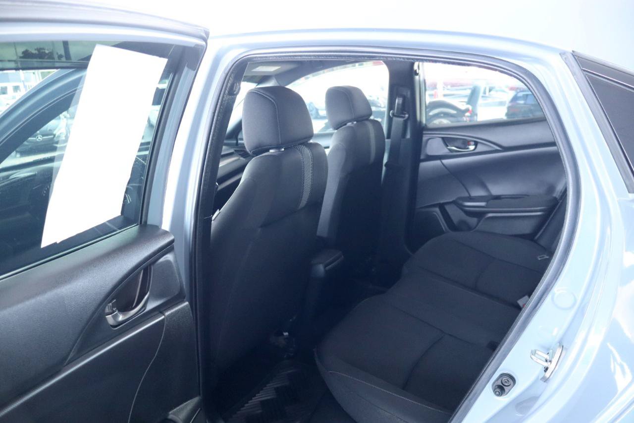 Used 2018 Honda Civic Sport image 30
