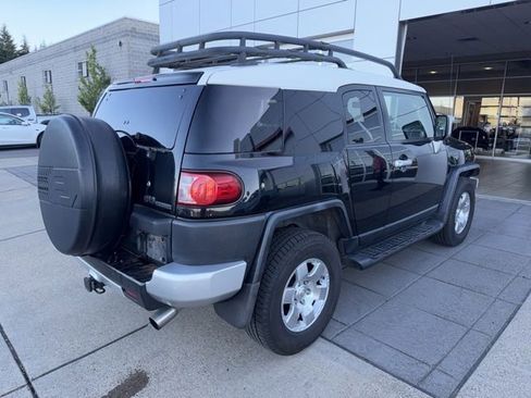 Used 2008 Toyota FJ Cruiser 4WD image 5