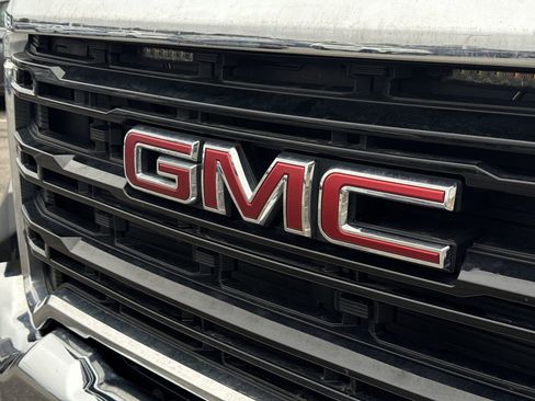 Used 2020 GMC Sierra 3500 Ext Cab Duramax w/ Convenience Package image 28