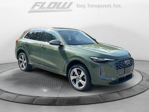 Used 2025 Audi Q5 Premium Plus w/ Premium Plus AWD/4WD image 1