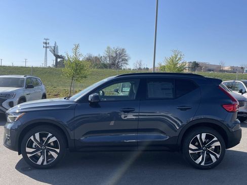 New 2026 Volvo XC40 B5 Ultra w/ Protection Package Premier AWD/4WD image 4
