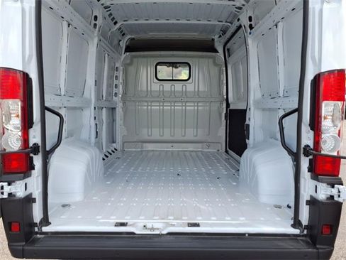 New 2025 RAM ProMaster 1500 w/ Cold Weather Group image 7