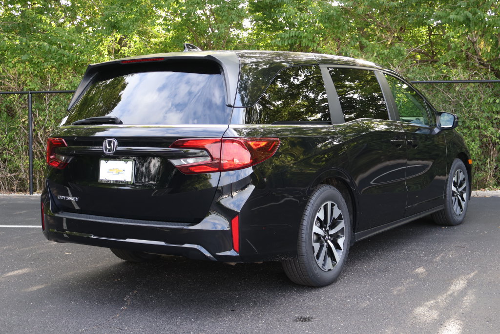 Used 2025 Honda Odyssey EX-L image 8