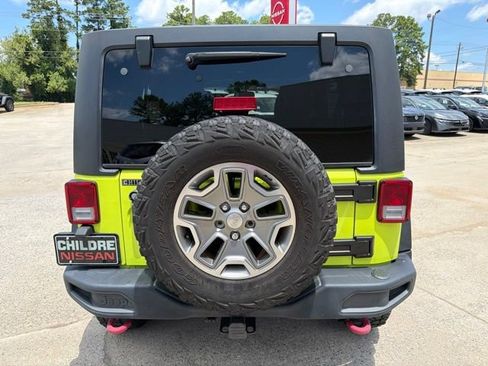 Used 2016 Jeep Wrangler Unlimited Rubicon AWD/4WD image 7