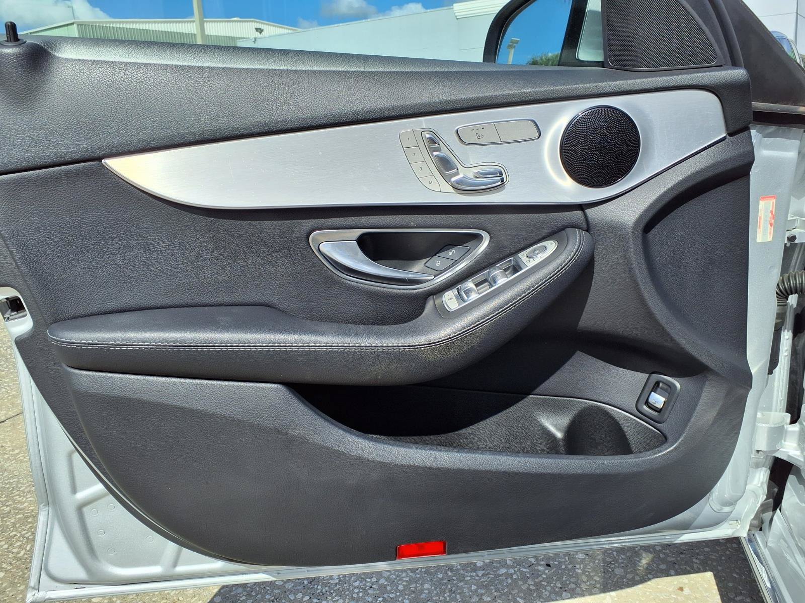 Used 2018 Mercedes-Benz C 300 Sedan image 21