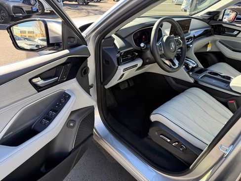 Certified 2026 Acura MDX SH-AWD w/ Advance Package image 12