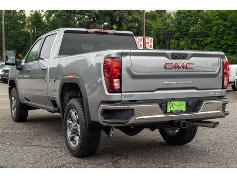 New 2026 GMC Sierra 2500 SLE w/ SLE Value Package; AWD/4WD image 6