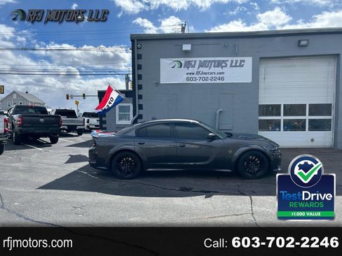 Used 2021 Dodge Charger SRT Hellcat w/ Harman/Kardon Audio Group RWD image 1