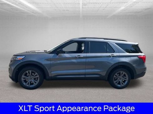 Certified 2023 Ford Explorer XLT w/ Equipment Group 202A AWD/4WD image 5
