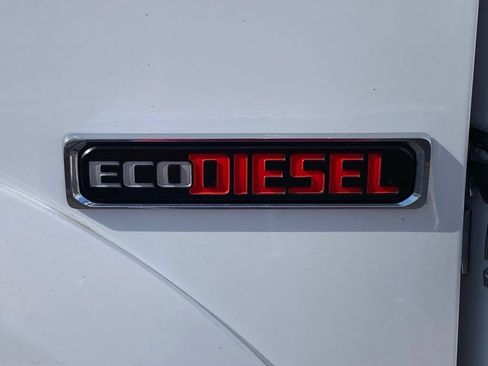 Used 2015 RAM 1500 Laramie w/ Convenience Group AWD/4WD image 9