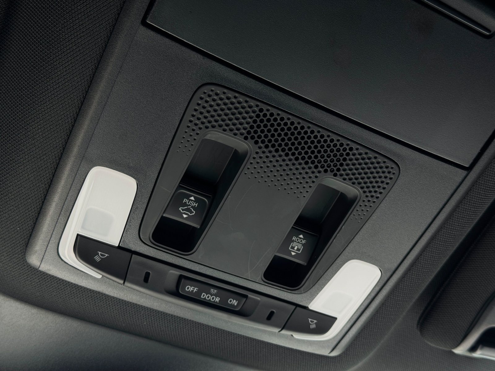 Certified 2025 Honda Pilot Black Edition image 41