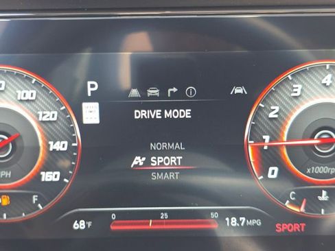 New 2026 Hyundai Elantra Limited FWD image 35