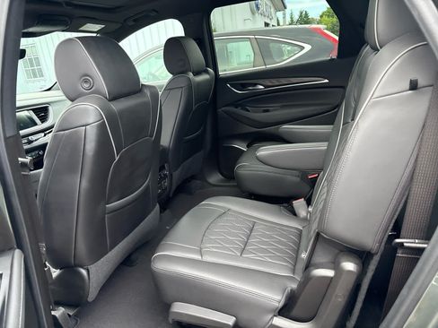 Used 2023 Buick Enclave Avenir w/ Avenir Technology Package AWD/4WD image 12