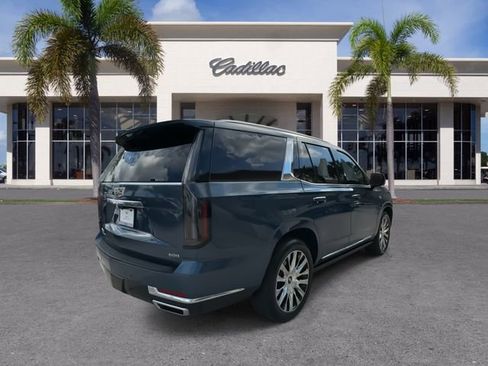 Certified 2025 Cadillac Escalade Premium Luxury Platinum image 14