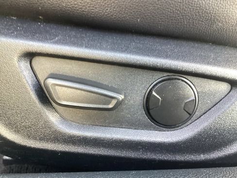 Used 2021 Ford Mustang Premium image 12