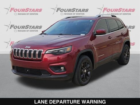 Used 2021 Jeep Cherokee Latitude Plus AWD/4WD image 9