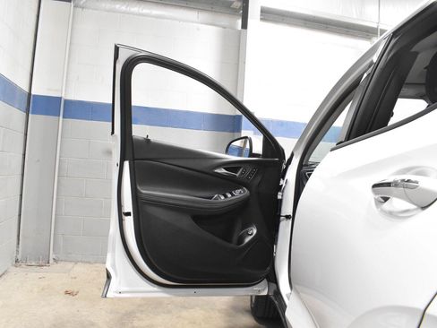 Used 2023 Buick Encore GX Essence w/ Advanced Technology Package AWD/4WD image 10