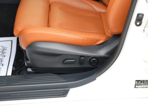 Certified 2022 Subaru Legacy Touring XT image 16