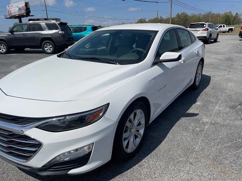Used 2022 Chevrolet Malibu LT image 6