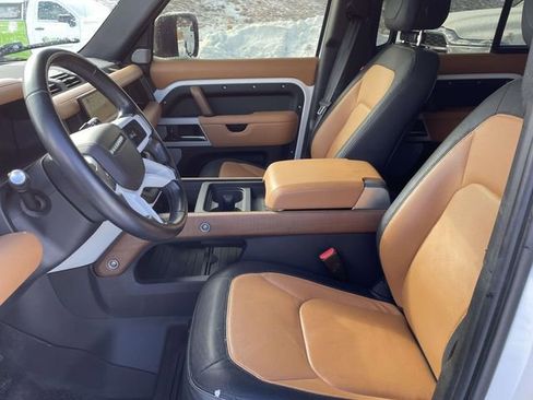 Used 2023 Land Rover Defender 130 X-Dynamic SE AWD/4WD image 14